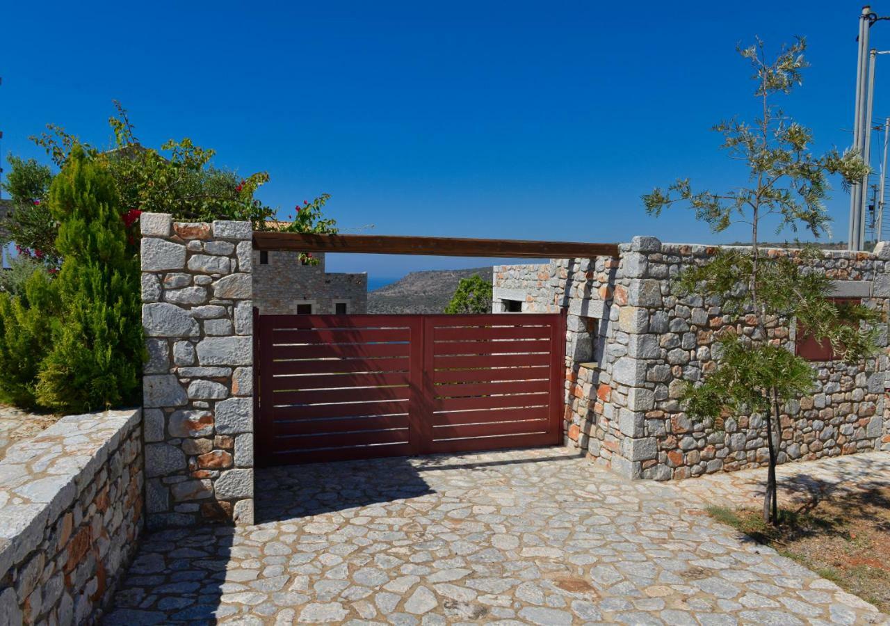 Focalion Castle Luxury Suites Pírgos Dhiroú Exterior foto